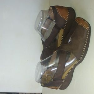 NURTURE SHOES